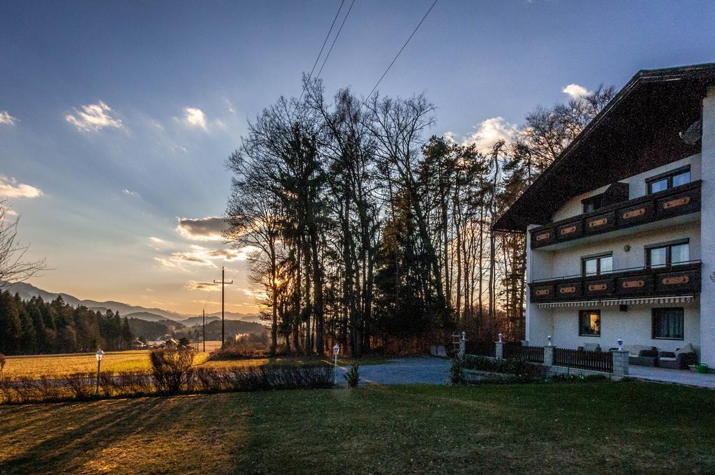 Waldpension Schiefling Am See Exterior photo